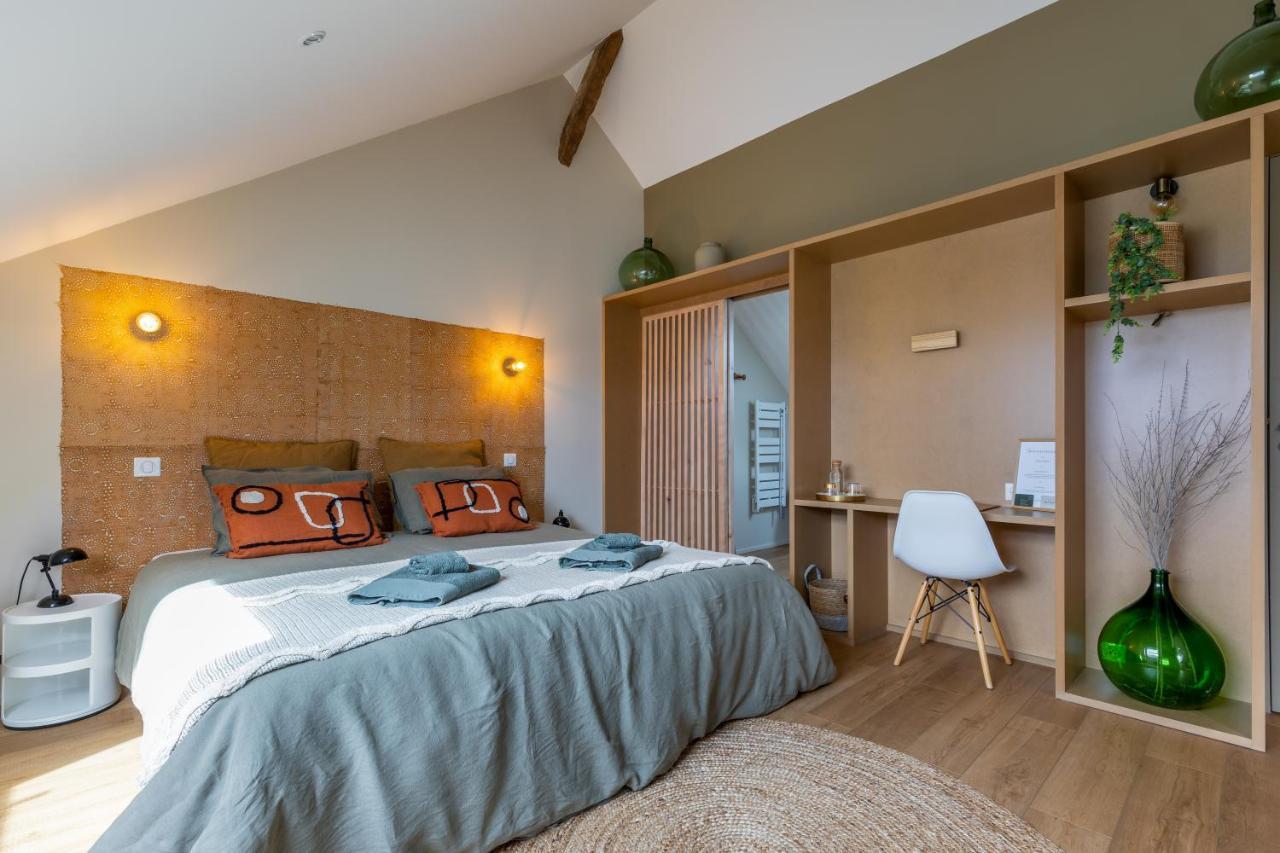 Bed and Breakfast La Burie Saint-Savinien Экстерьер фото